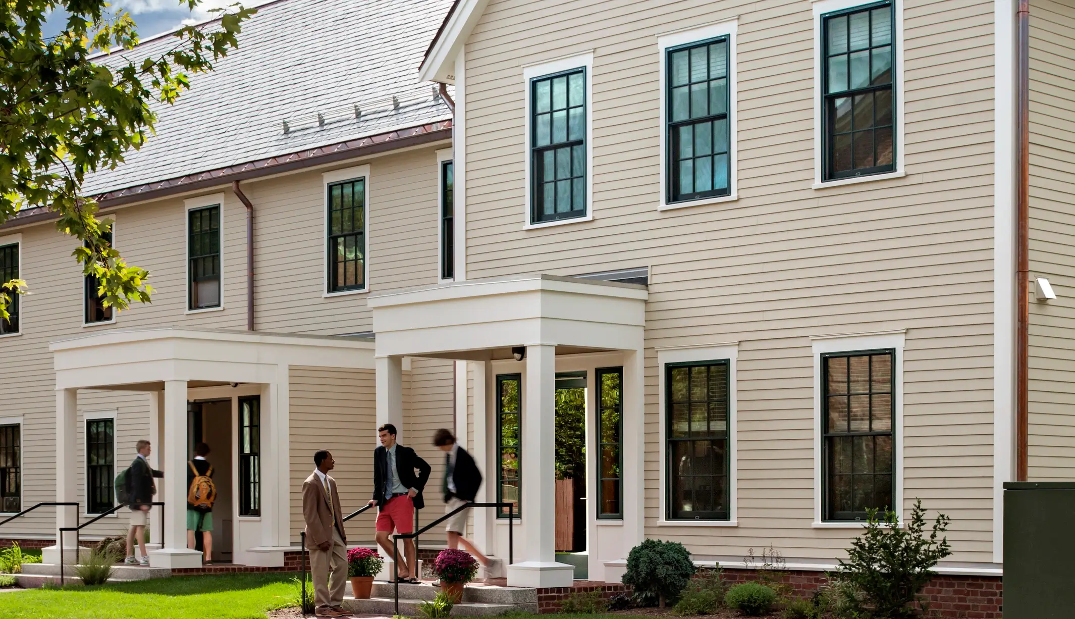 ARC_DeerfieldAcademy_Dorm_08_1 cropped