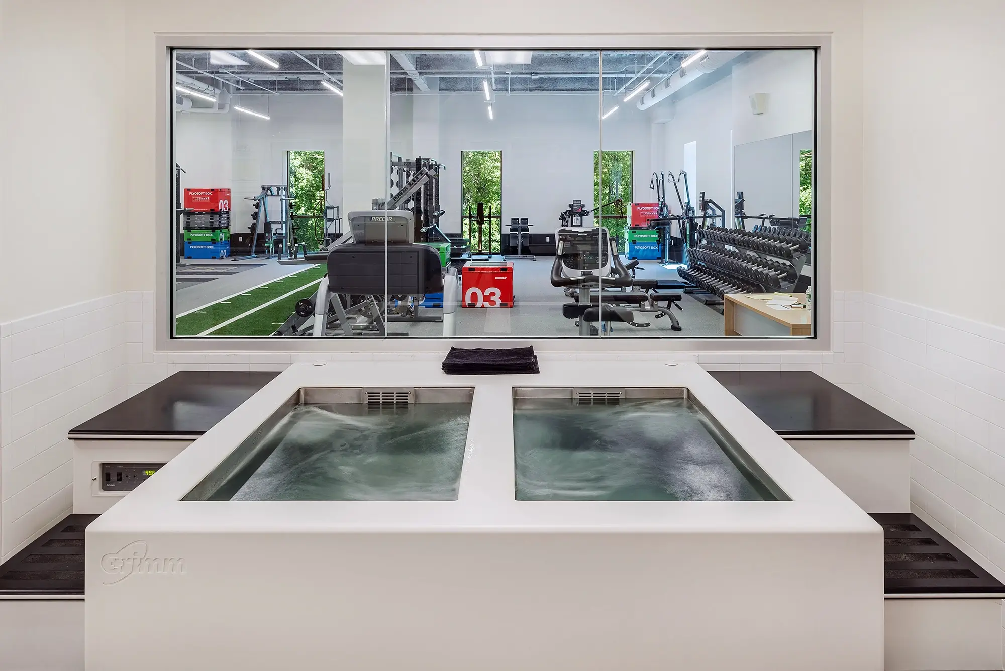 Hydrotherapy suite